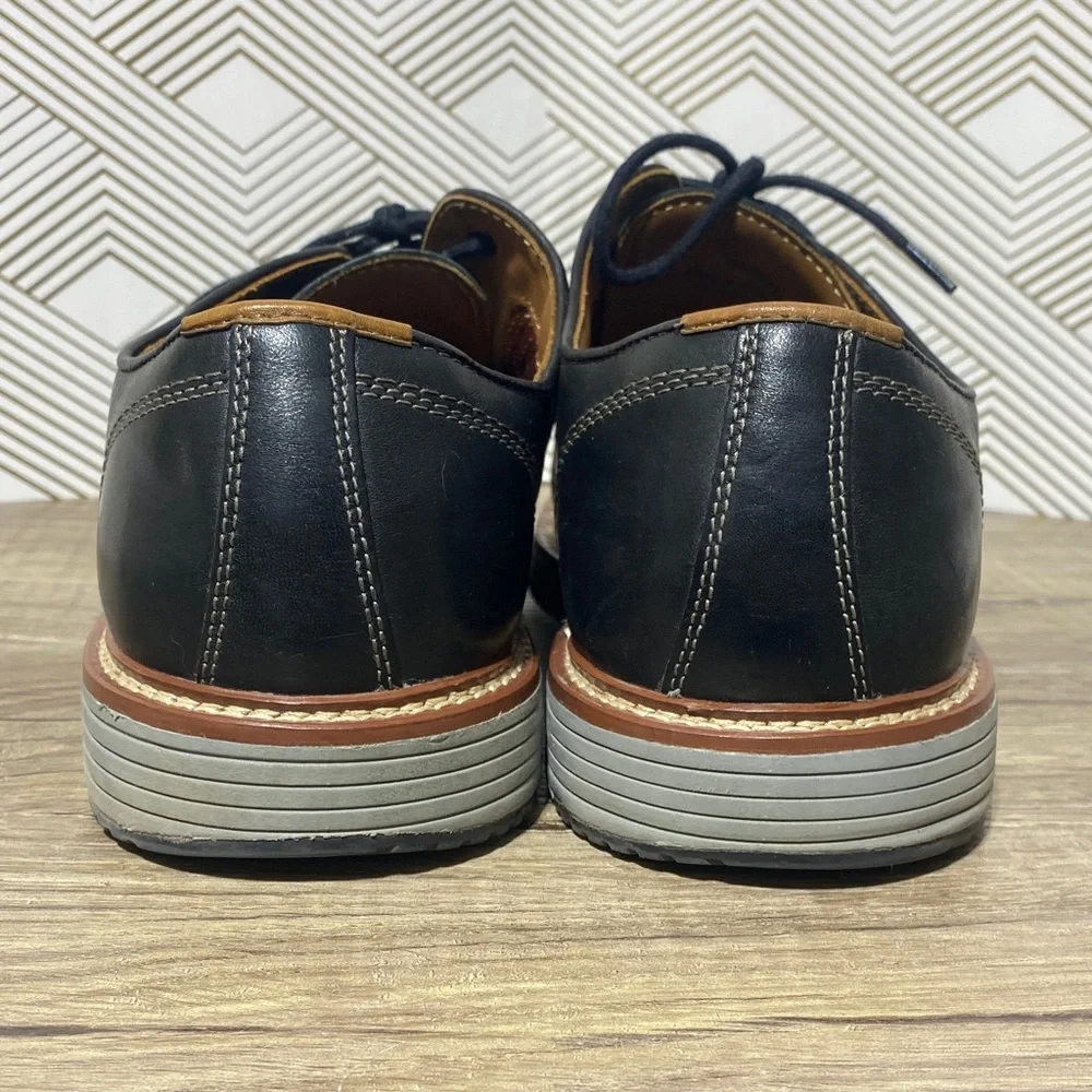 Johnson & Murphy Black Leather Men's Oxfords - Picture 4 of 8